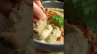 Mr. Baba Ganoush , der auberginige Hummus!