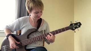 Tuning the Bass Guitar with Natural Harmonics