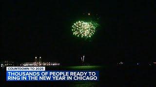 New Year's Eve: Chicago gets ready to ring in new year with fireworks along Riverwalk, Navy Pier