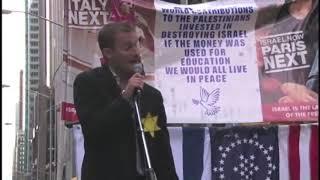 Rabbi Avi Schwartz leads New York City first march/rally against anti-Semitism