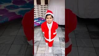 Aapko Kya Chahiye Is Cute Santa Se ‍️