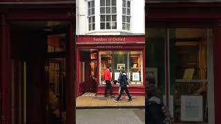 Oxford'da bir sahaf: Sanders of Oxford #oxford #shorts #books #uk #sahaf #kitap #england #oxford