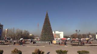 Kyrgyzstan. Walk around Bishkek. New Year mood in the capital. Кыргызстан. Бишкек. Предновогоднее.