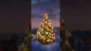 Build a GIANT Christmas Tree in Minecraft! #minecraft #minecraftbuildingtutorial#minecraftshorts