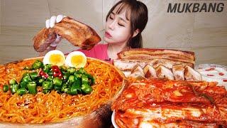 SUB) 통수육 & 땡초듬뿍 쫄면  시원한 배추김치 먹방 WHOLE STEAM PORK WITH SPICY NOODLES KIMCHI REAL SOUND ASMR MUKBANG