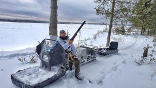 В тайгу на мотособаке , настоящий вездеход !