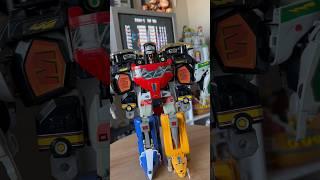 Mighty Morphin Power Rangers Megazord! #powerrangers #gameroom #retrotoys