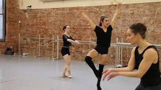 Ballet Class with Michelle Thompson