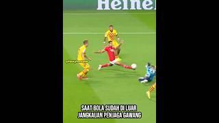 clearance mustahil di depan garis gawang 