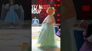 Характер. cute mini fashion show #kidsmodelshow #kidsfashion #kidsfashionshow