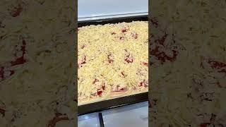 Пицца из слоеного теста. #пицца#домашняяпицца#тесто#рецепты#вкусныйрецепт#пиццавдуховке#быстраяпицца