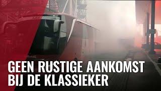 Ajax-bussen bekogeld met vuurwerk in Rotterdam