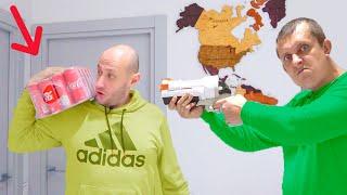 Лысая Борода БРОСАЕТСЯ КОКА КОЛОЙ. Nerf Brothers