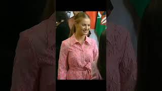 Leonor looks like Barbie and Sofia looks stunning #princessleonor #infanta_sofía #royalfamily