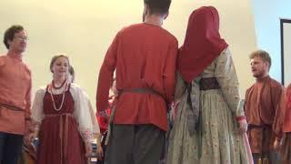 И сама я на кровать, с милым гостем. Трифонова Полина. Омск. Tradition. Folklore. 사람들.