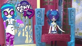 My Little Pony Equestria Girls Canterlot High Playset from Hasbro