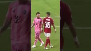 Messi and Yasser Ibrahim exchange headbutts  #lionelmessi #messi #viral #shorts #africanfootball