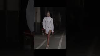 Kaia Gerber for Off-White Spring 2019  #fashionmagazine #fashionshow #runwaycollection