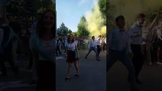 Последний звонок.Танец флешмоб.11Б.