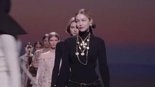 Chanel - Ready to Wear 2024 Fall/Winter Fashion Show