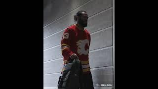 Alex Singleton wore a Johnny Gaudreau Calgary Flames jersey to Broncos game to honor Johnny Hockey