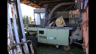 Häckseln und verladen von Mais mit dem Fortschritt E 281 - East German agricultural machines