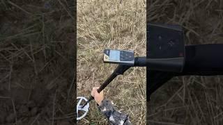 Он не хотел это копать но результат #metaldetector #коп #металлоискатель #находки #minelab #coin