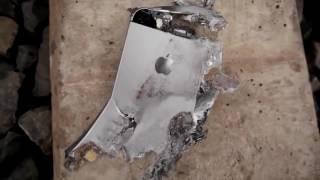 iPhone 5S против поезда