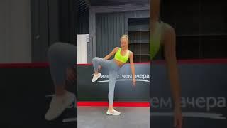 Flexibility and pro level gymnastics #shorts #tiktok#viral#foryou#fyp#trending#youtubeshorts#yoga