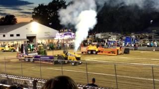 Caterpillar 3208 Pro Stock Pulling Tractor - Amazing sound!