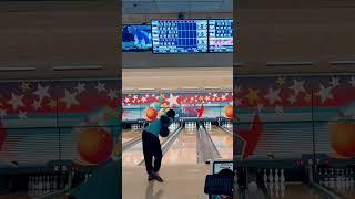 A PERFECT BOWLING STRIKE THAT I KNEW WAS GOING TO BE A GOOD POCKET STRIKE #bowling #shorts