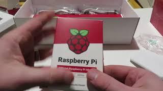 Raspberry Pi 4 Desktop Kit Unboxing