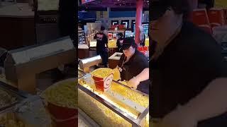 Popcorn specialist 