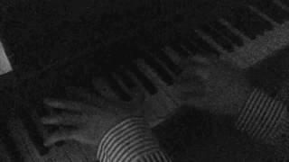 Sasha Dodo Pianoing