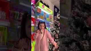 А как ты выпрашиваешь косметику у мамы? #my7days #тренд #красота #топвидео
