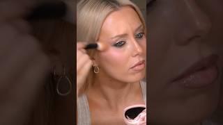 He lived at Harrah’s & at 24 I thought that was so cool  (I do not now) #storytime #makeup #blush