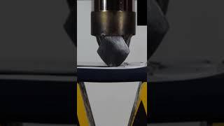 Hydraulic press vs nokia 3310 #nokia3310 #nostalgia #nostalgic #trend #hydraulicpress #trendingshort