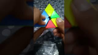 Satisfying Rubik's cube on beat