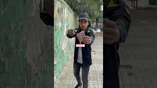 Public Mein Bomb Jalakar Bhaag Gaya  #minivlog #vlog #prank #publicreaction #bome