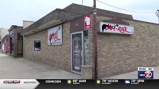 Two bars face liquor license removal at Green Bay Council meeting