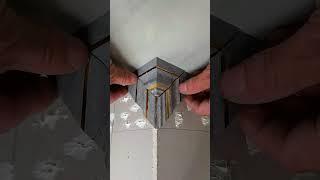Beautiful laying of the skirting board in the corner - precise connection of all the details