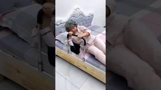 Many people are rolling around in bed #tranding