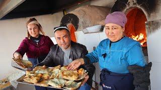 Samsa street food Uzbekistan | Samosa with herbs in Uzbekistan | Assalom Uzbekistan