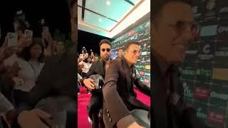 #akshaykumar #tigershroff Grand Entryon Bike at Bollywood Hungama Style Icons #Awards 2025 #shorts