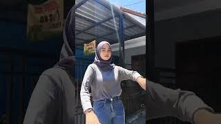 CEWEK JILBAB CANTIK GUNUNG GEDE TERBARU