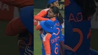 RADHA MINU MANI & JEMIMA RODRIGUES FUNNY BOLING AND WICKET