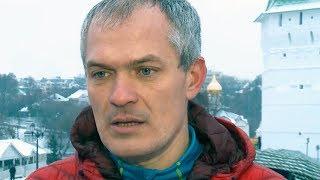 Дмитрий Ерохин бежит по часовой