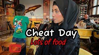 Cheat Day - Lots of food #dailyvlogs