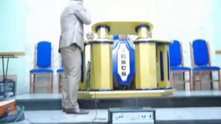 PASTOR E CANTOR  ROGÉRIO RAMOS EM RESENDE RJ