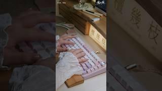 Typing ASMR of YUNZII B75 pro mechanical keyboard, shoot by Chanjizhi #asmr #keyboard #aesthetic